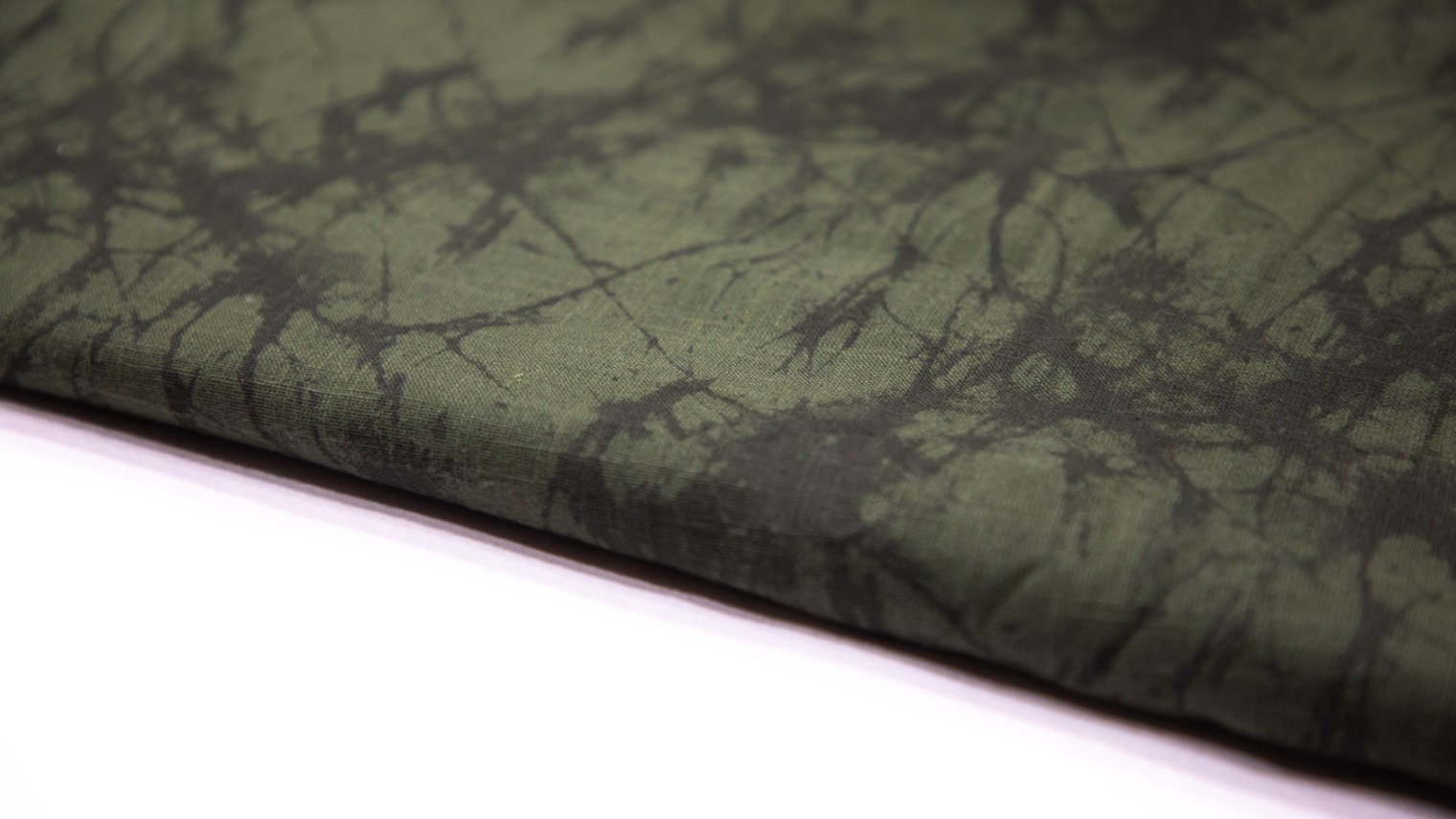 Military Green Color Cotton Flex Tie & Dye Pattern Screen Print Fabric - 4662