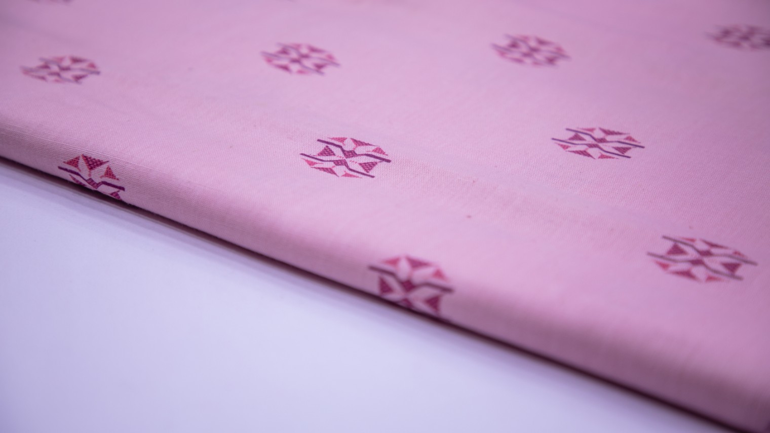 Plum Pink Color Cotton Flex Geometric Motif Screen Print Fabric - 4723